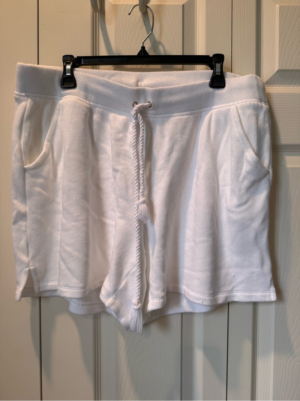 # Talbots XLP White Cotton Drawstring Knit Shorts